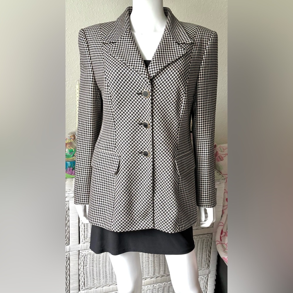 Vintage Escada Blazer Wool Silk 3 button Relax Fit Houndstooth Black Cream Sz. L